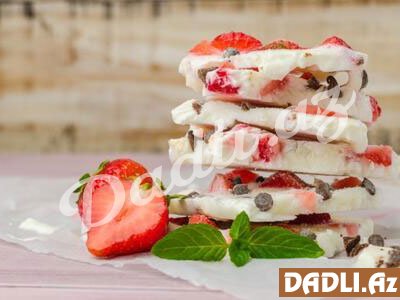 Dondurma kimi dadlı yoqurt çubuğu resepti