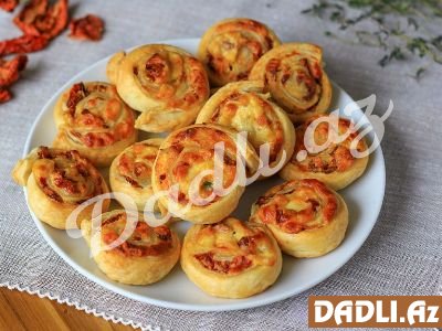 Qəlyanaltılıq qat-qat rulon resepti