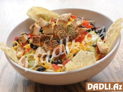 Southhwest toyuq salatı resepti