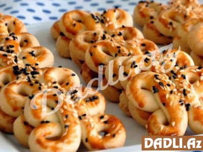 Bayatlamayan duzlu peçenye resepti