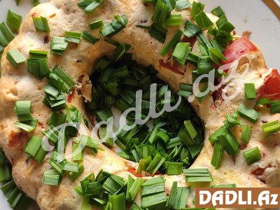 Yumurta və toyuqlu keks resepti