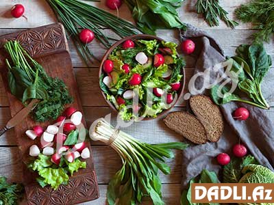 "Bahar" salatı resepti