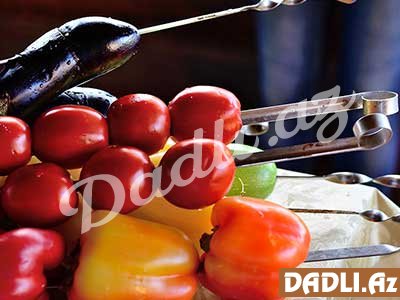 Manqal salatı resepti