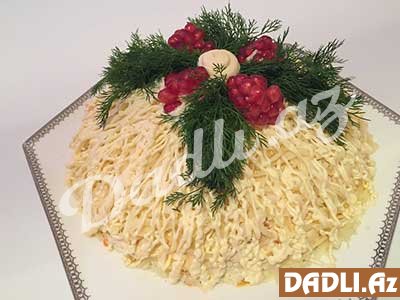 “Yeni il” süfrələrinə özəl dadlı, qat-qat salat resepti - Video resept