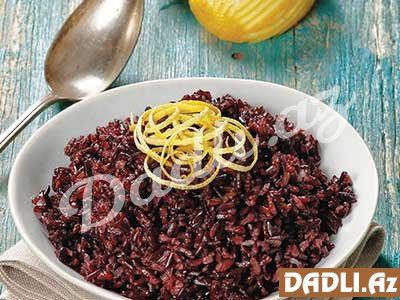 Qara düyü plovu resepti