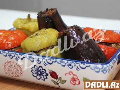 3 bacı (bibər, badımcan, pomidor) dolması resepti