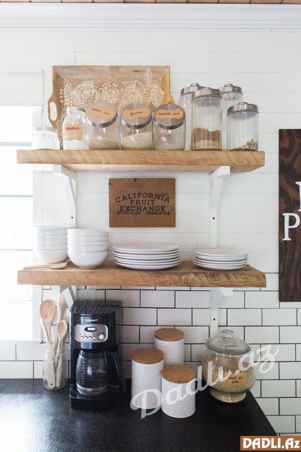 Bağ evləri üçün mətbəx dekorasiyasından örnəklər