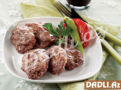 Bişirəcəyiniz kotletlərə gözəl dad vermək istəyirsinizsə...