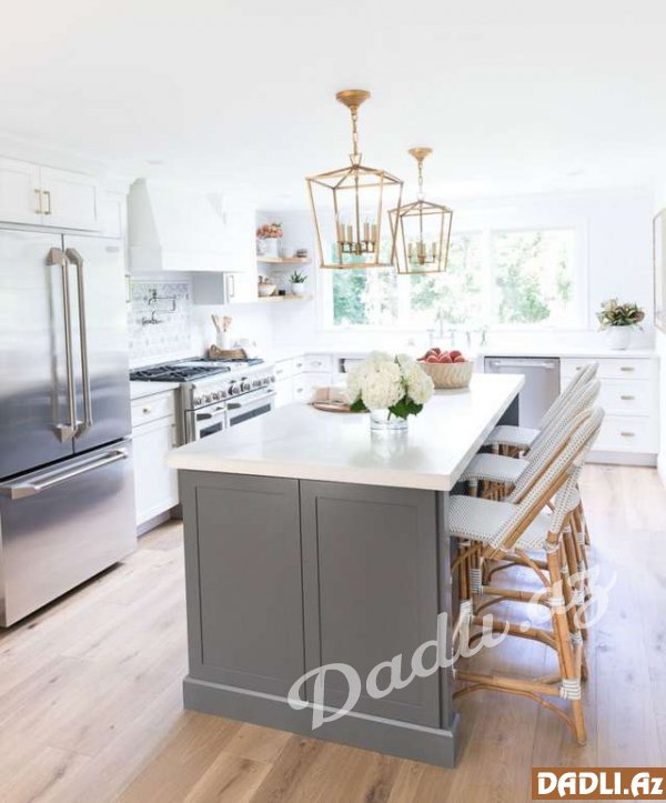 Açıq rəngli mətbəx dekor ideaları