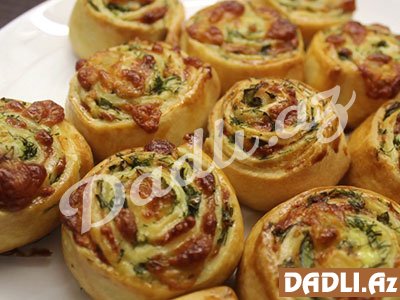 Göyərtili, pendirli asan bulka resepti - Video resept