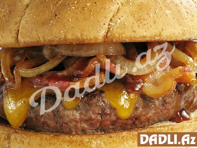 Evdə ləzzətli hamburger hazırlanması