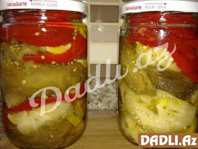 Közlənmiş badımcan konservası resepti
