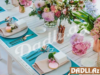 Özəl günlər üçün süfrə düzənləri