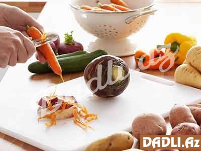 Tərəvəzləri soyub, qabığını atmayın! Gərəyiniz olacaq!