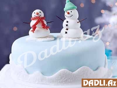 Yeni İl bəzəkli tortlar