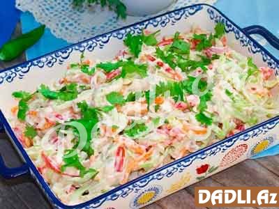 Toyuq salatı resepti