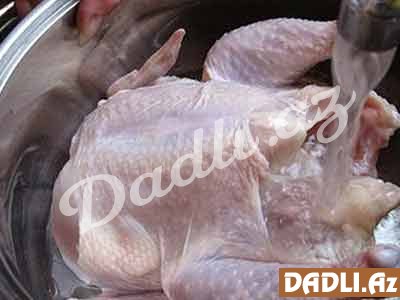 Toyuq ətini yuyaq, ya yumayaq?