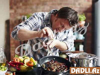 Əfsanəvi şef-aşpaz Ceymi Oliverin yemək sirləri