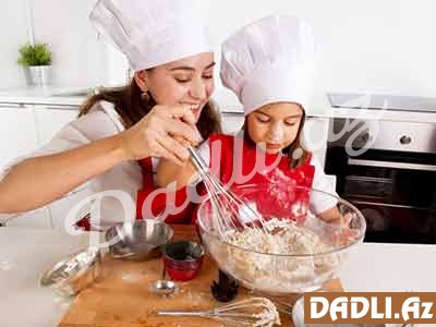 Uşaqlı ananın mətbəxdə işini asanlaşdıracaq 10 qızıl məsləhət