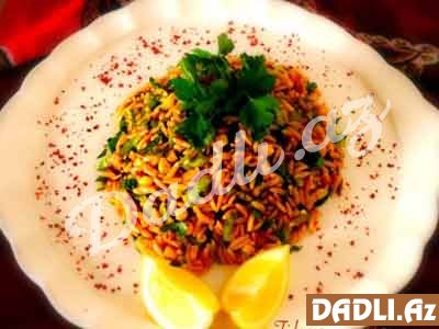 Arpa şehriye salatı resepti