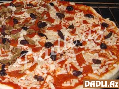 Evdə pizza resepti