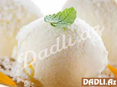 Çiyələkli keks resepti