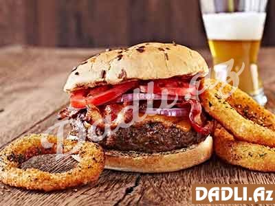 Sevdiyin yeməyi de, xarakterini deyim