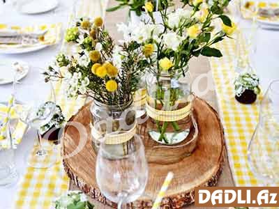 Dekorativ və ya canlı çiçəklər