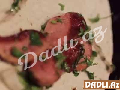 Sosisli blinçik resepti - Video resept