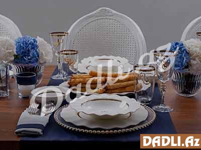 Dost dəvəti süfrəsi hazırlamaq