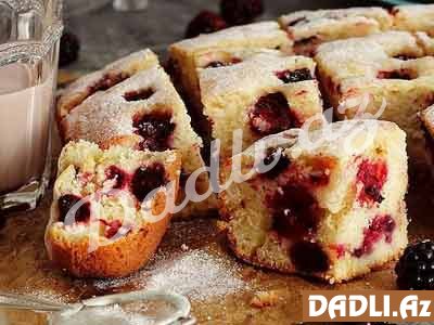 Böyürtkənli keks resepti