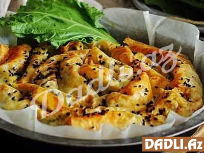 Yuxalı börək içi pendirli resepti