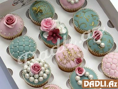 Tort bəzəyi olan şəkər xəmiri resepti - FOTO RESEPT