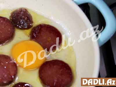 Kolbasalı yumurta resepti - Video resept