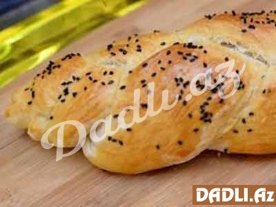 Evdə hörüklü çörək resepti - Video resept