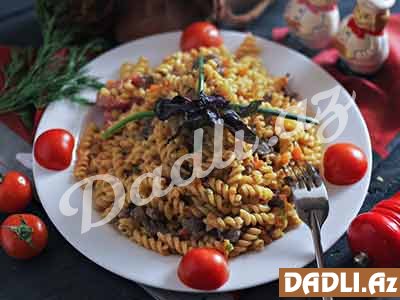 Pasta Napoli resepti