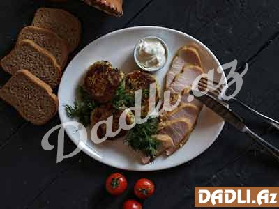 Hisə verilmiş hind quşunin ətindən oladyalar gül kələmlə resepti