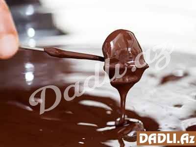 Kakao tozu və şəkərli siropla qlazur resepti