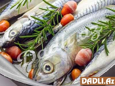 Balığı 15 dəqiqə duzlu suda saxlasanız