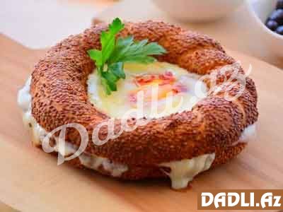 Yumurtalı pendirli simit tava resepti - Video resept