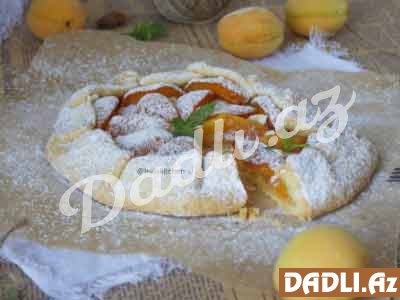 Ərikli piroq resepti