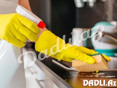 Mətbəx mebelinin yağ qatından təmizlənməsi