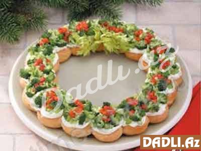 Yeni İl qəlyanaltısı məzə çələngi resepti