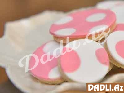 Şəkər xəmiri ilə bəzədilmiş peçenye resepti - Video resept