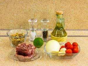 Qozlu sousla qoyun qızartması resepti - FOTO RESEPT