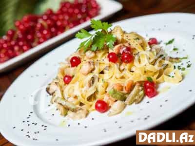 Parmezan pendirli əriştə resepti