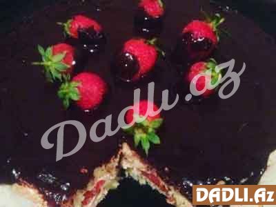 Çiyələkli, şokoladlı tort resepti