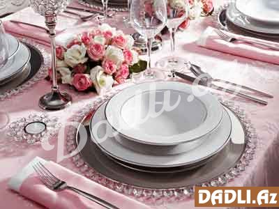 Bayram günləri üçün masa dekorasıyalarından nümunələr