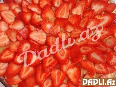 Çiyələkli piroq resepti