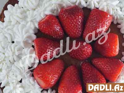 Çiyələkli tort resepti - Video resept